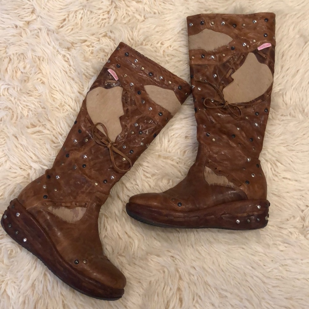 Leather Roberto Cavalli boots